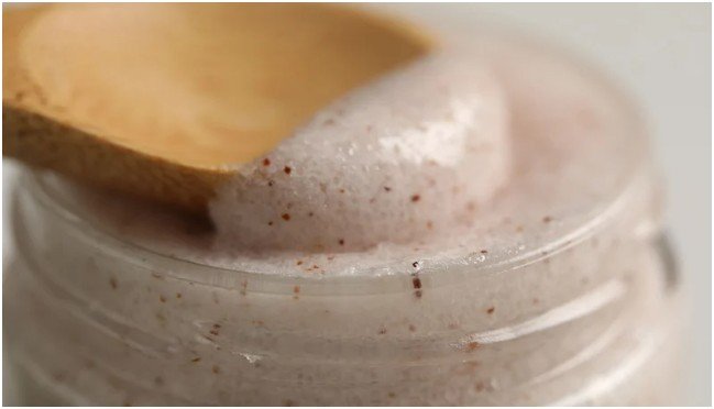 Gentle Chemical Exfoliants for Sensitive Skin