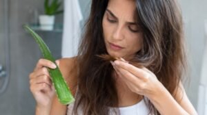 The Surprising Side Effects of Aloe Vera on Hair Explained