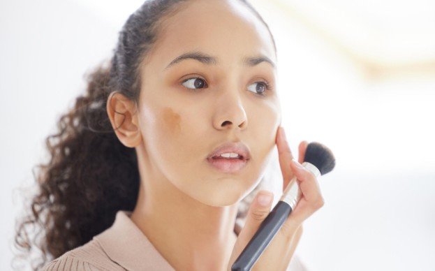 Try simple undertone tests at home