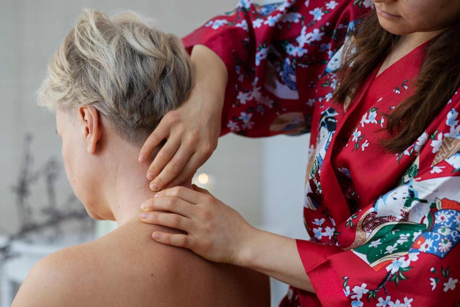 When Should You Avoid a Neck Massage?