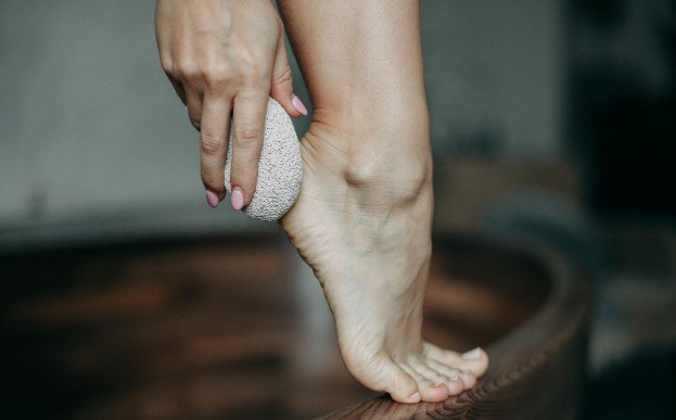 Smoother Heels, Less Scrubbing - Your Gentle Pumice Stone Guide
