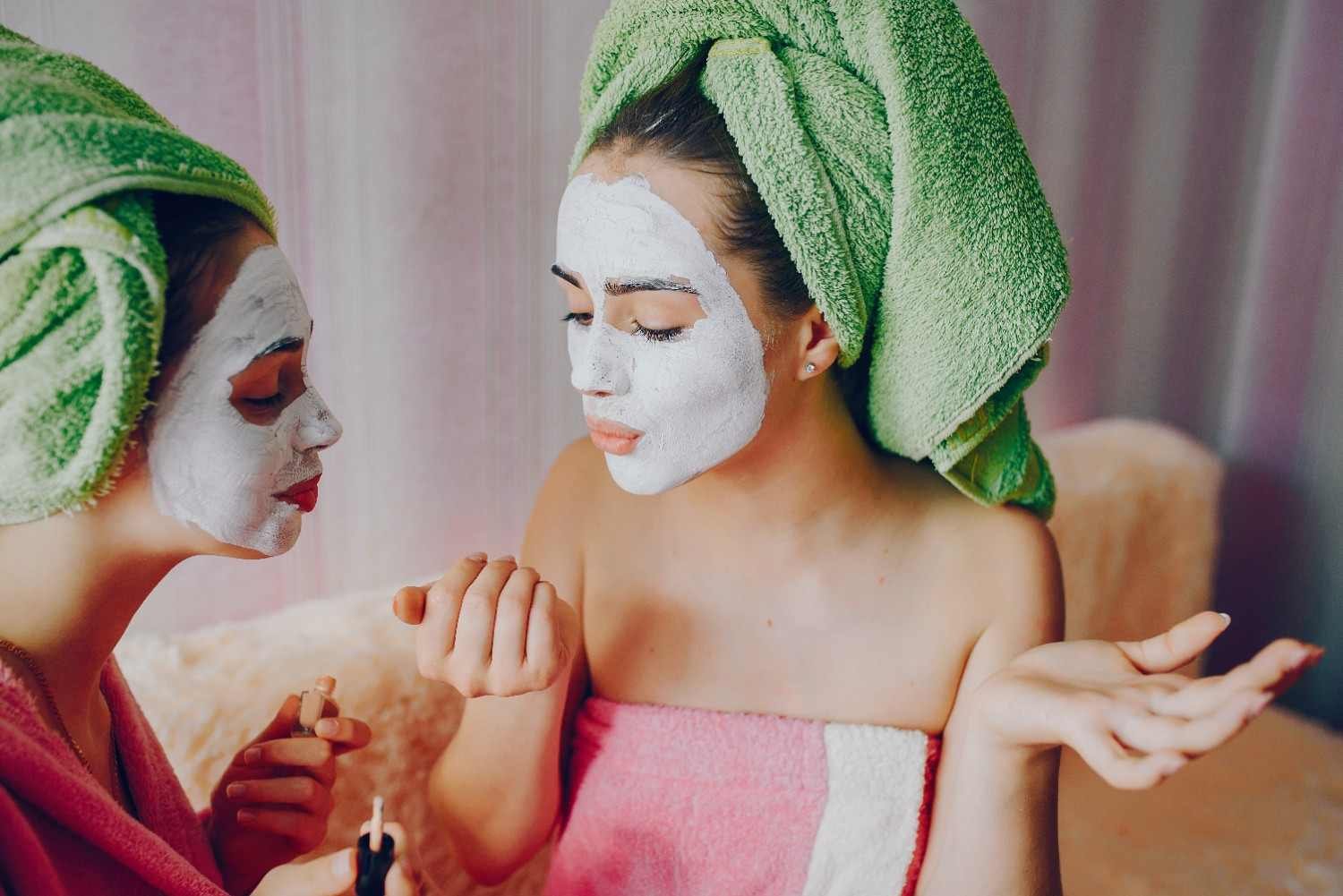 Are Natural Botanical Facials Good for Sensitive Skin