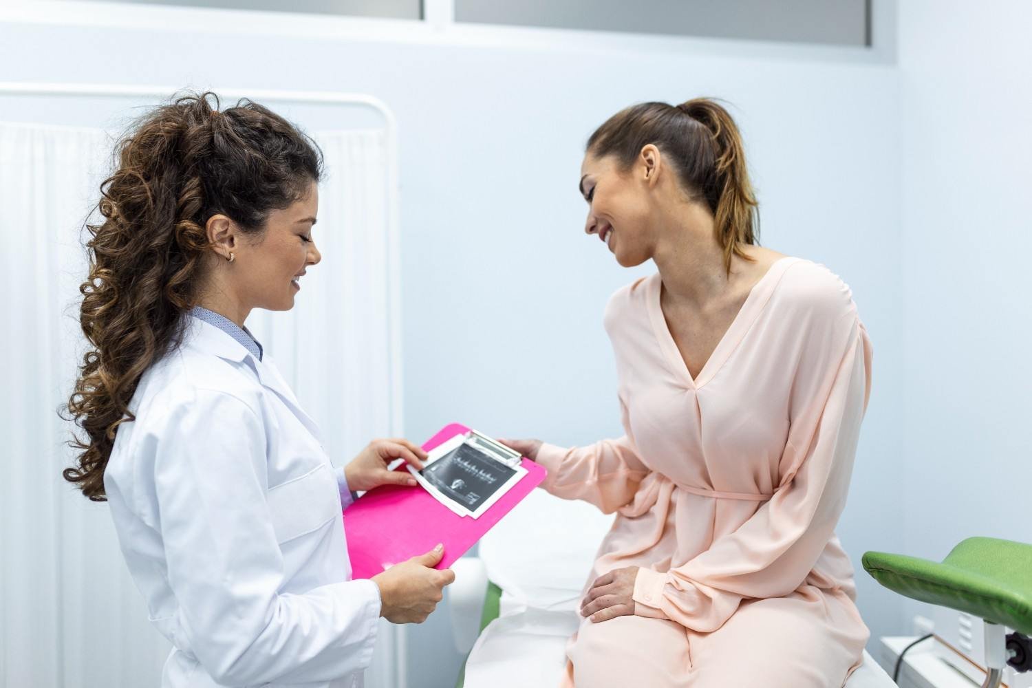 How to Choose the Right Gynaecologist