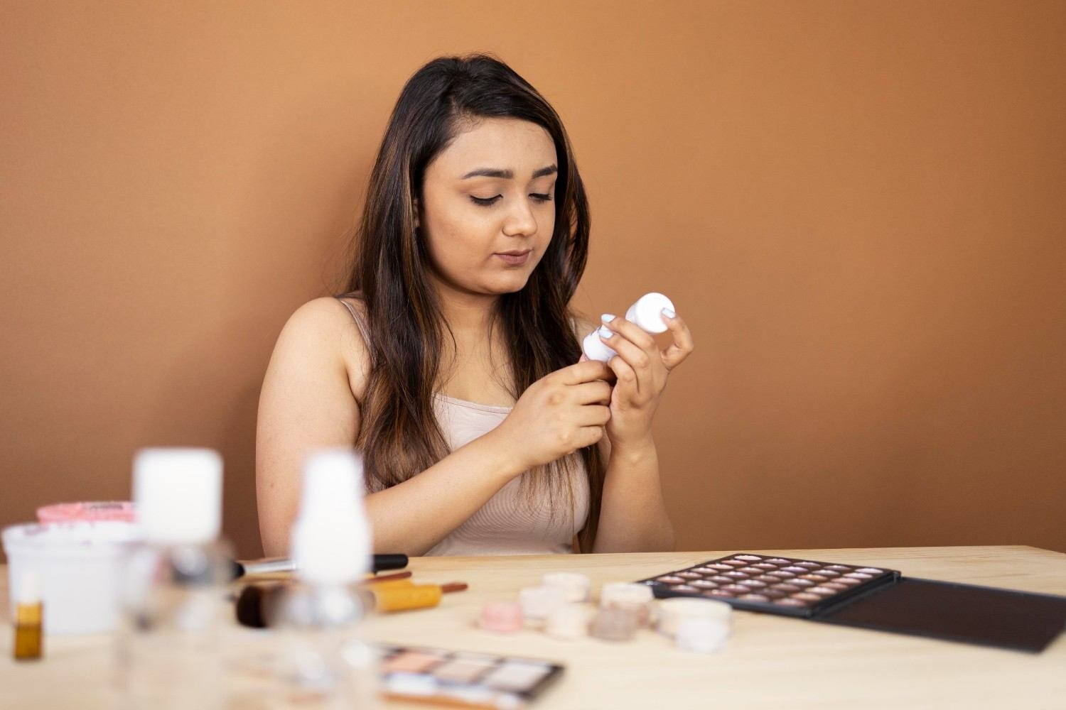 How Do I Build a Simple Acne-Safe Makeup Routine