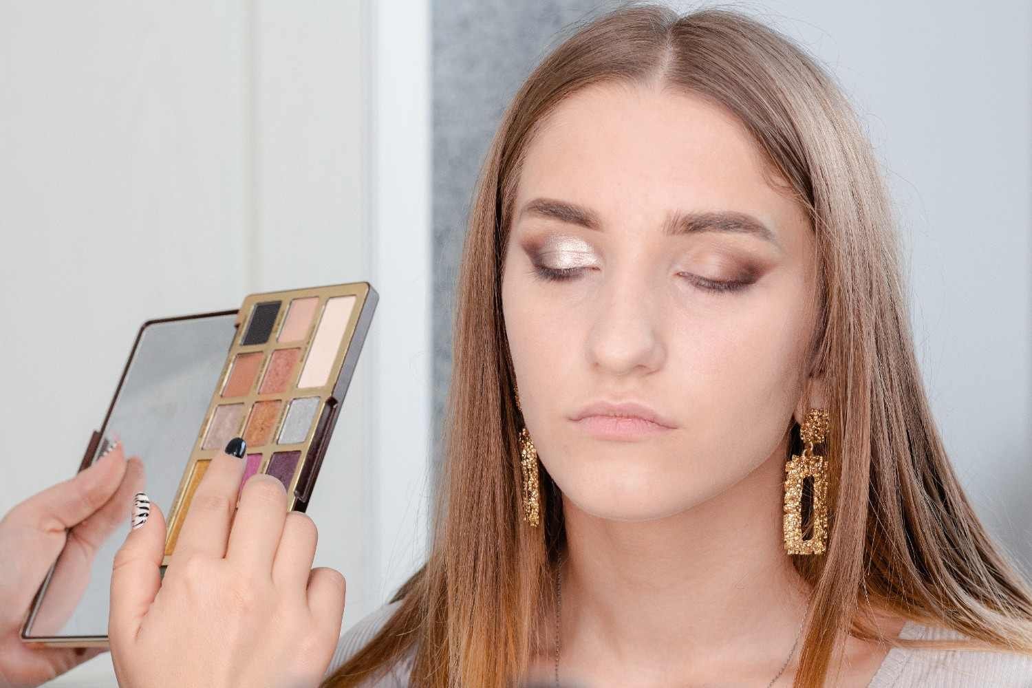 What Are the Best Non-Comedogenic Foundations and Skin Tints