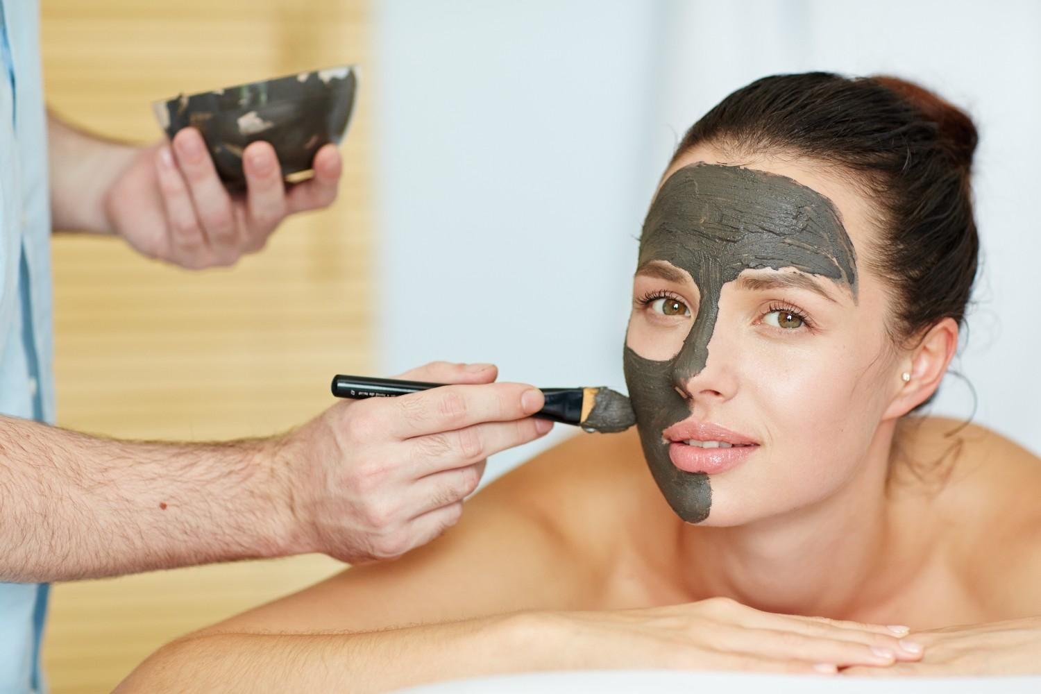 Microdermabrasion for Mild Uneven Texture